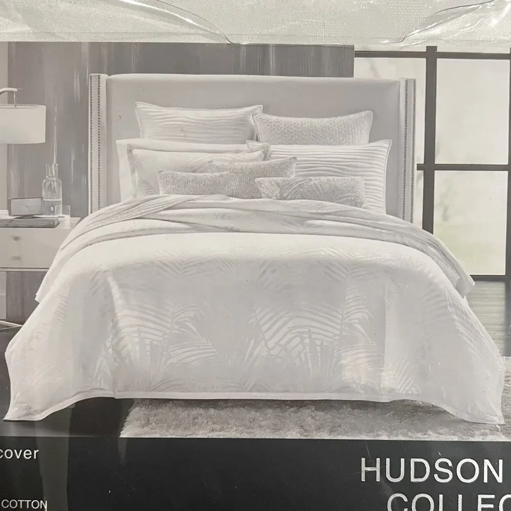 Hudson Park Palmetto Silk Blend White Queen Duvet Cover + 2-Pillow Shams, NWT